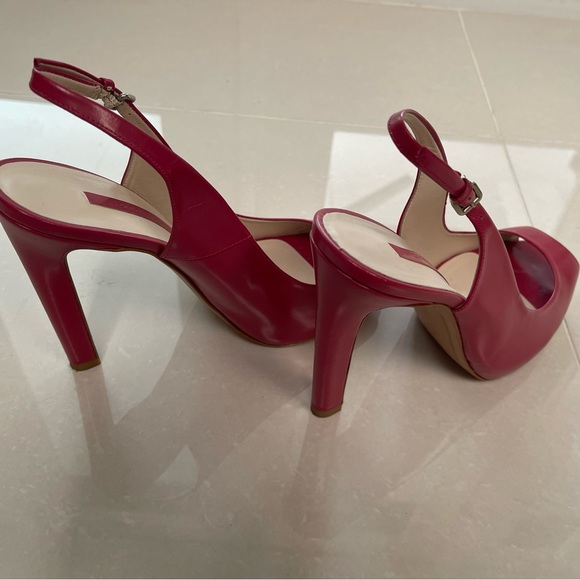 Zara size 10 fucsia open toe high heels. Excellent - Picture 3 of 9